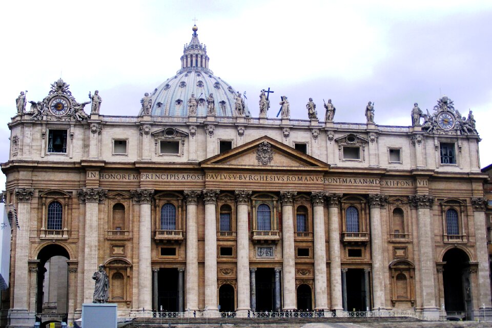 City architecture church