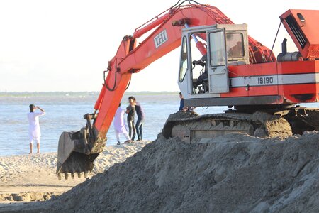 Shovel bucket equipment