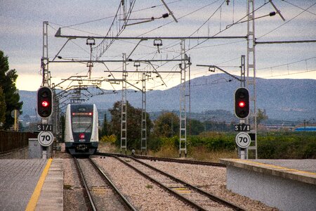 Transport railway via photo