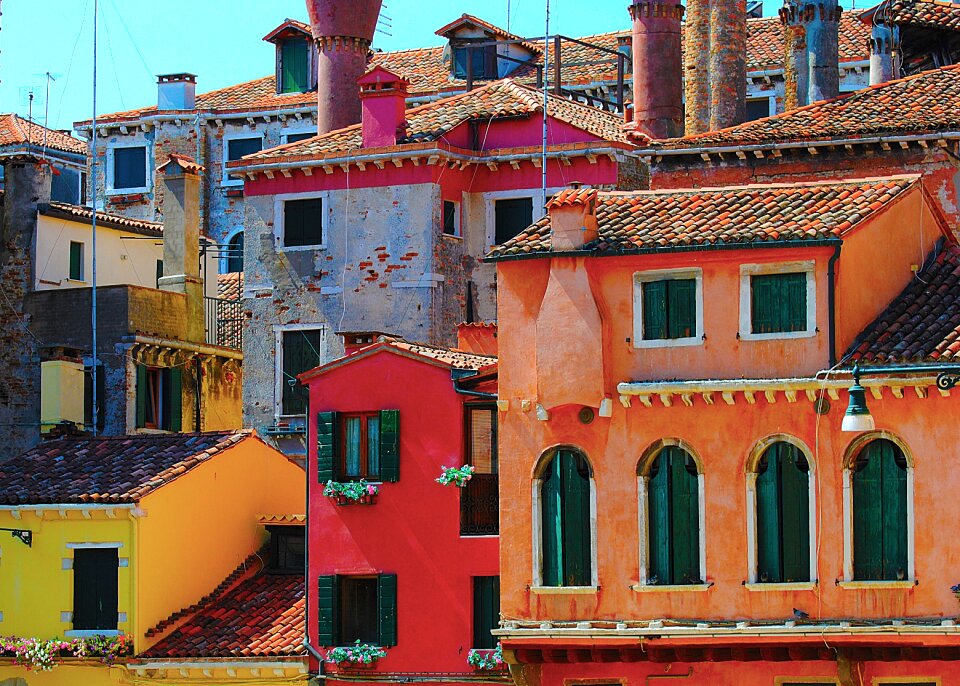 Building town old