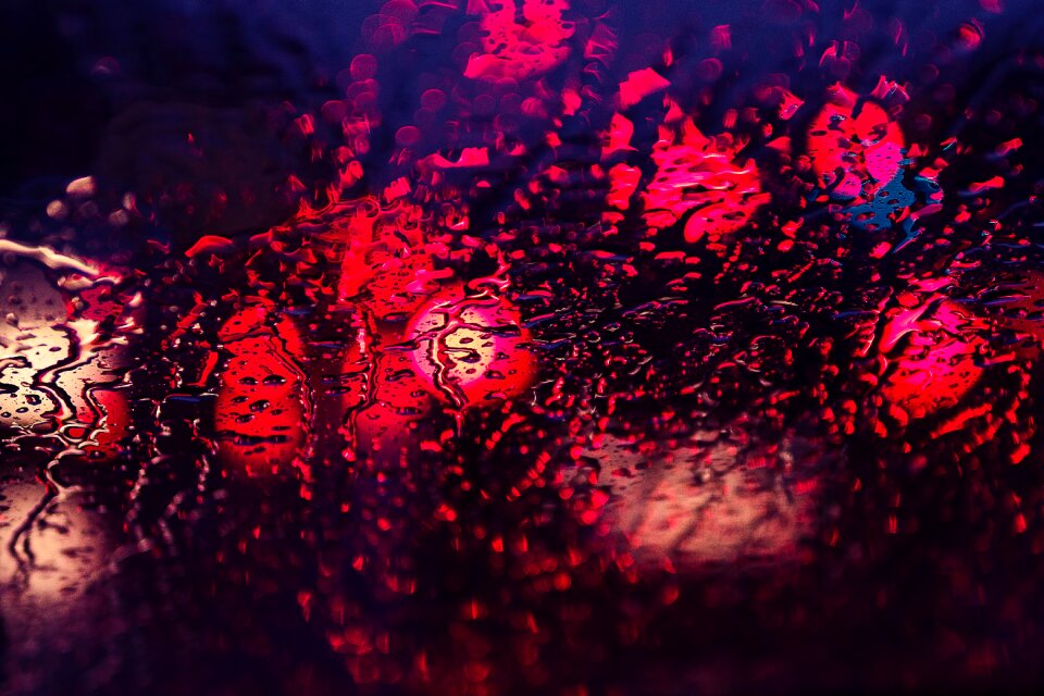 Water light reflection