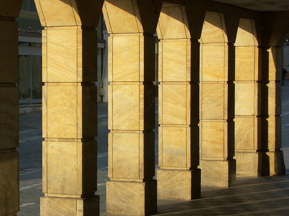 Light shadow sand stone