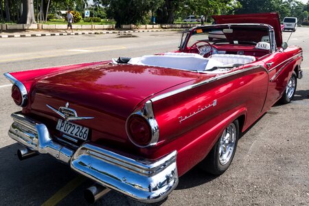 Classic almendron car