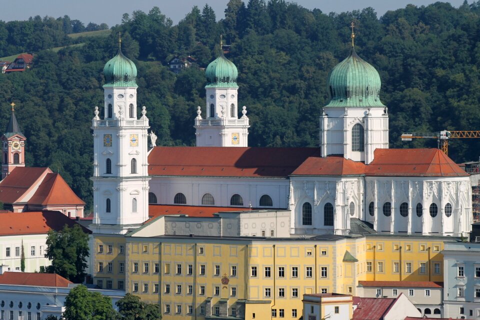 Religion travel city