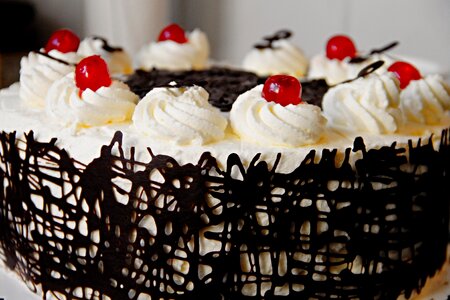 Chocolate cake cream eat