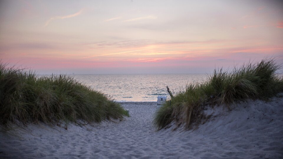 Beach chair dune abendstimmung