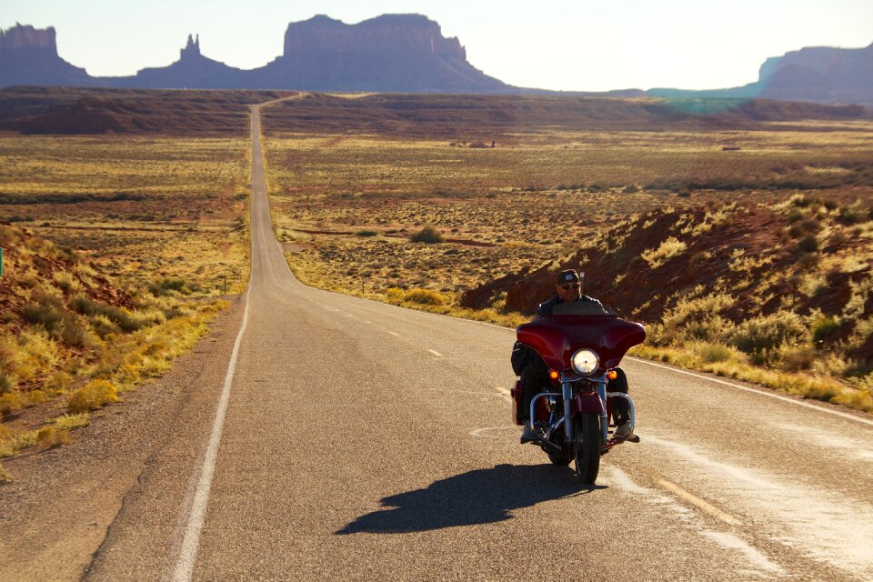 Monument valley harley davidson kultour bikes motorcycle travel