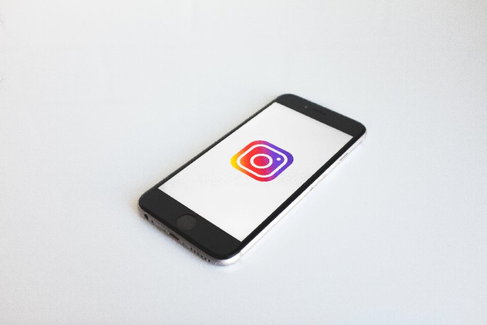 Smartphone instagram phone