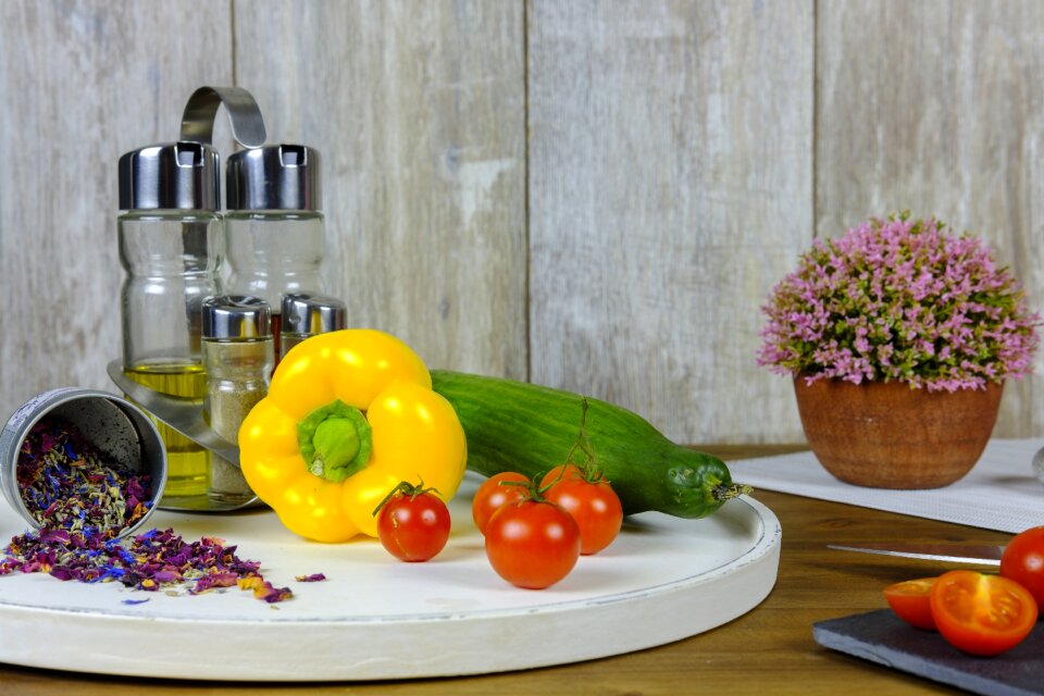 Kitchen salad paprika