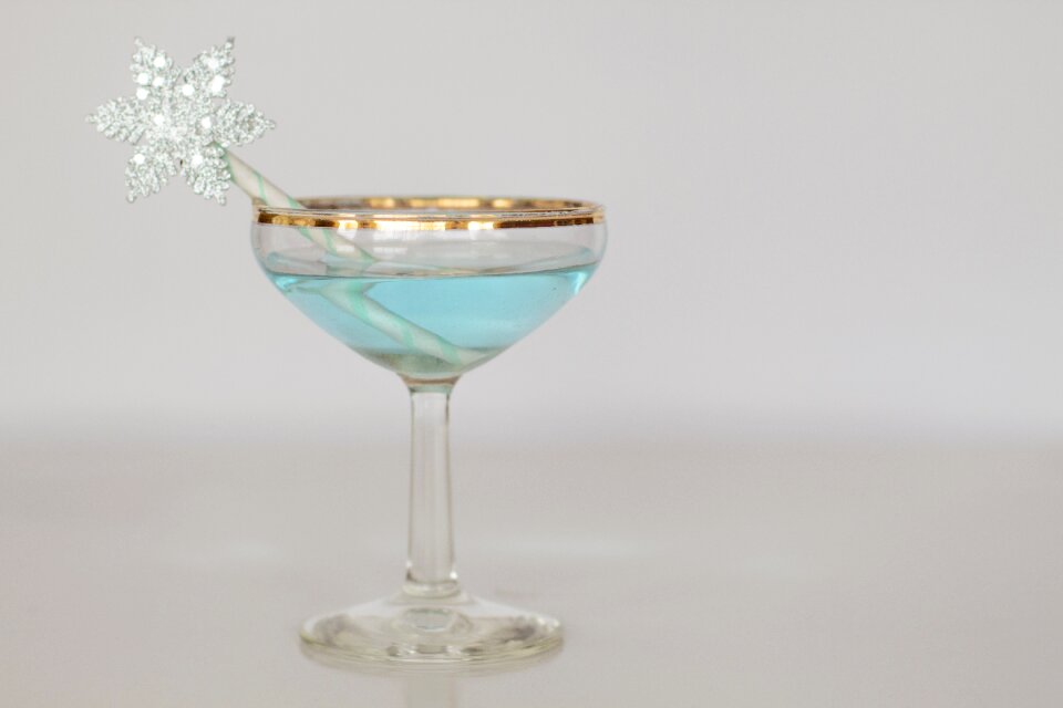 Cocktail glass drink