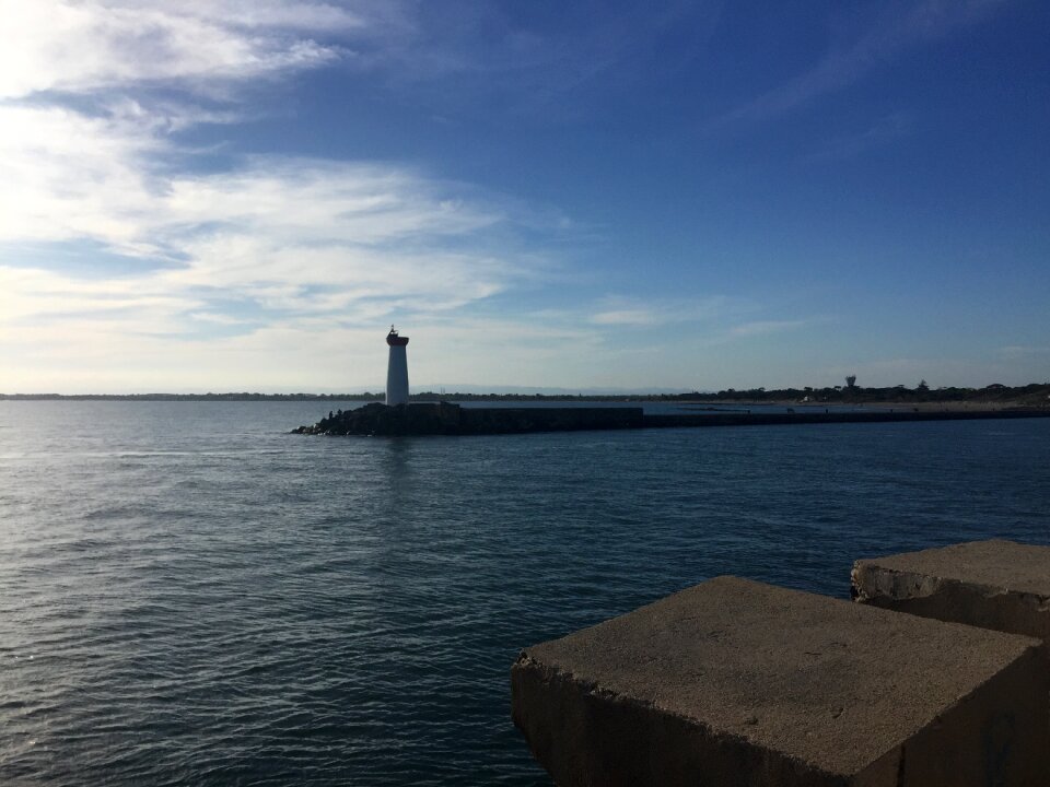 Sea lighthouse horizon