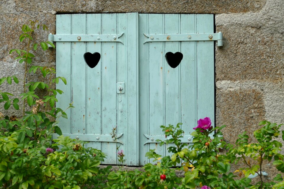 Facade heart love