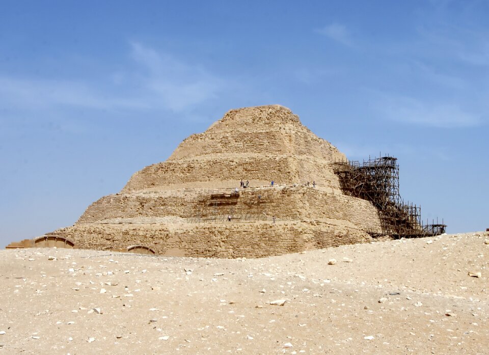 Djoser step pyramid 2600 years