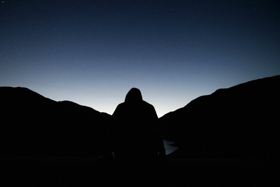 Adventure shadow black