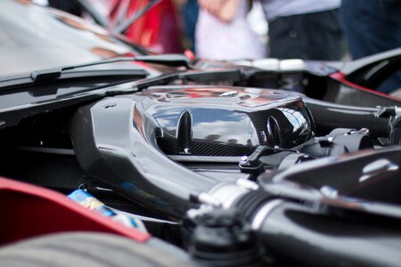Engine carbon motor