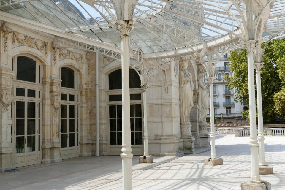 Architecture art-nouveau white