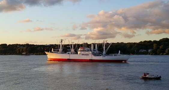 Cap san diego general cargo ship maritime photo