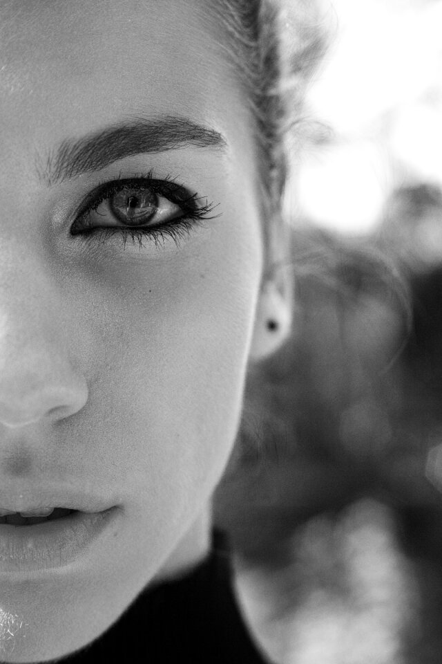 Model human portrait