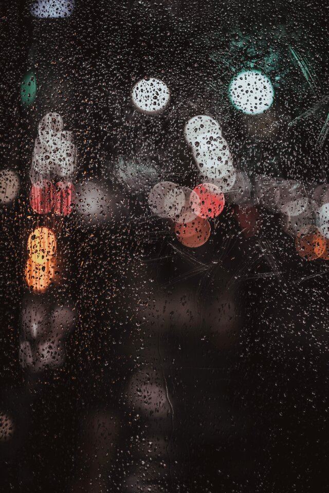 Drops water glass
