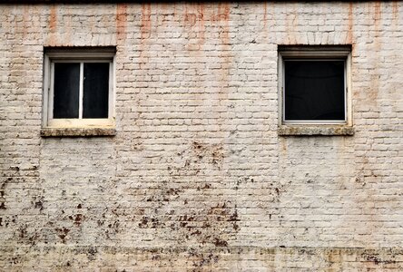 Window rustic building photo