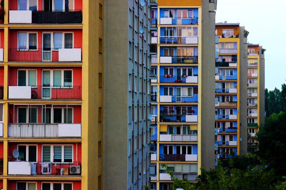 Buildings agglomeration building