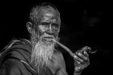 Man pipe smoking beard photo