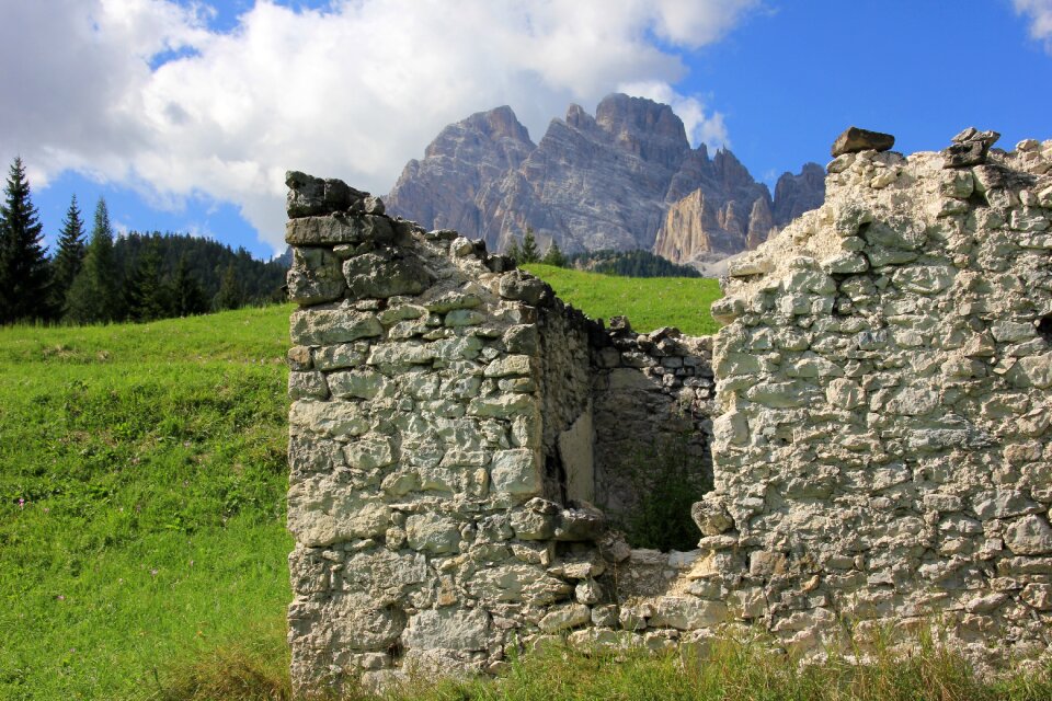 Architecture old wall