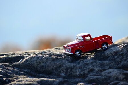 Cars pick up red