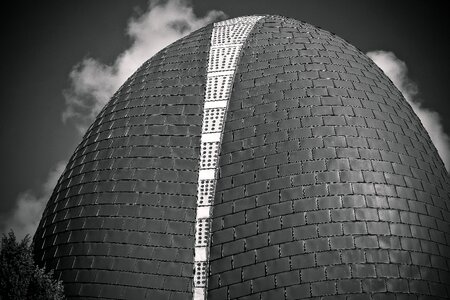 Futuristic facade düsseldorf