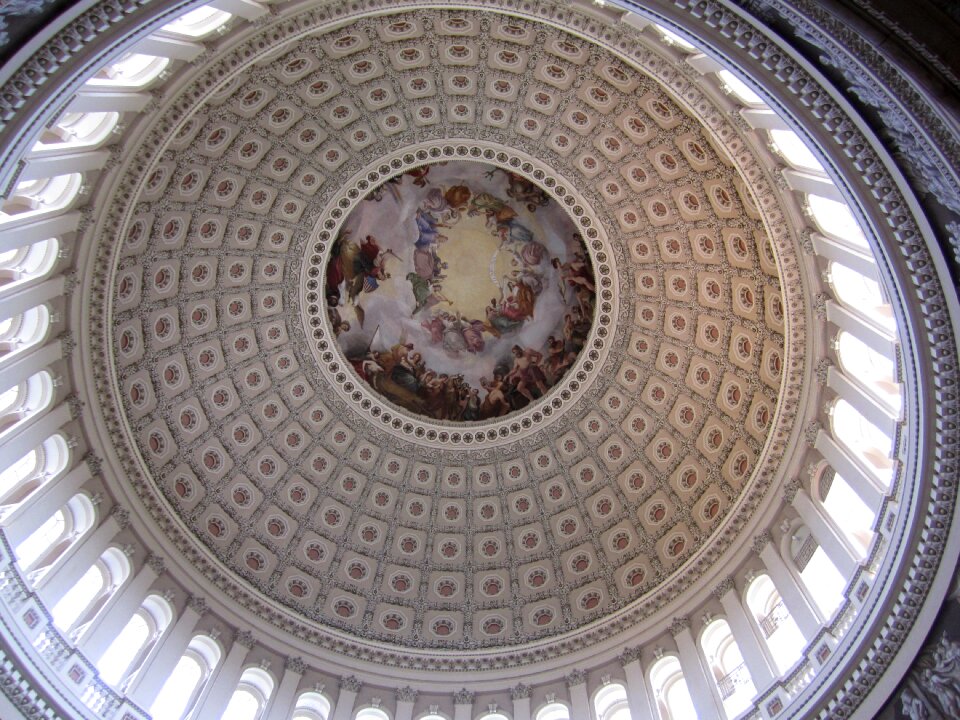 Landmark travel capitol