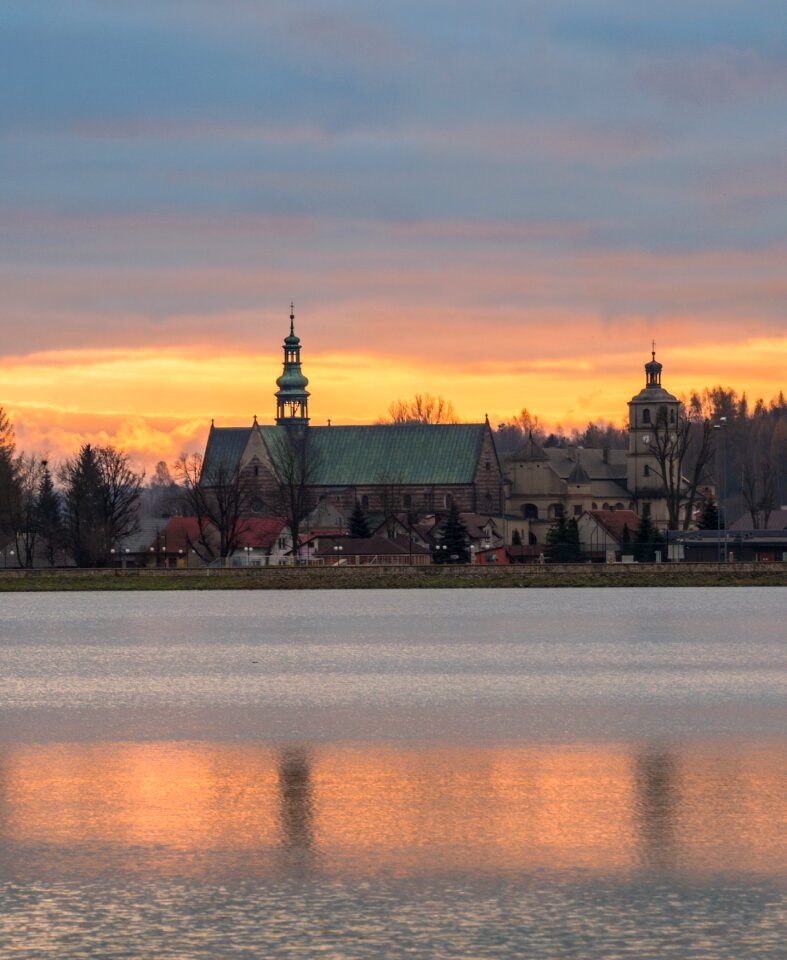 Benedictines the art of religious buildings