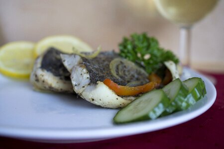 Lemon wine plate