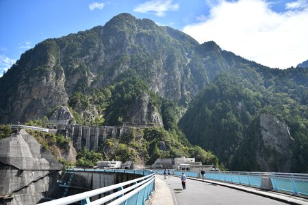 Kurobe dam kurobe wall lake of kurobe dam photo