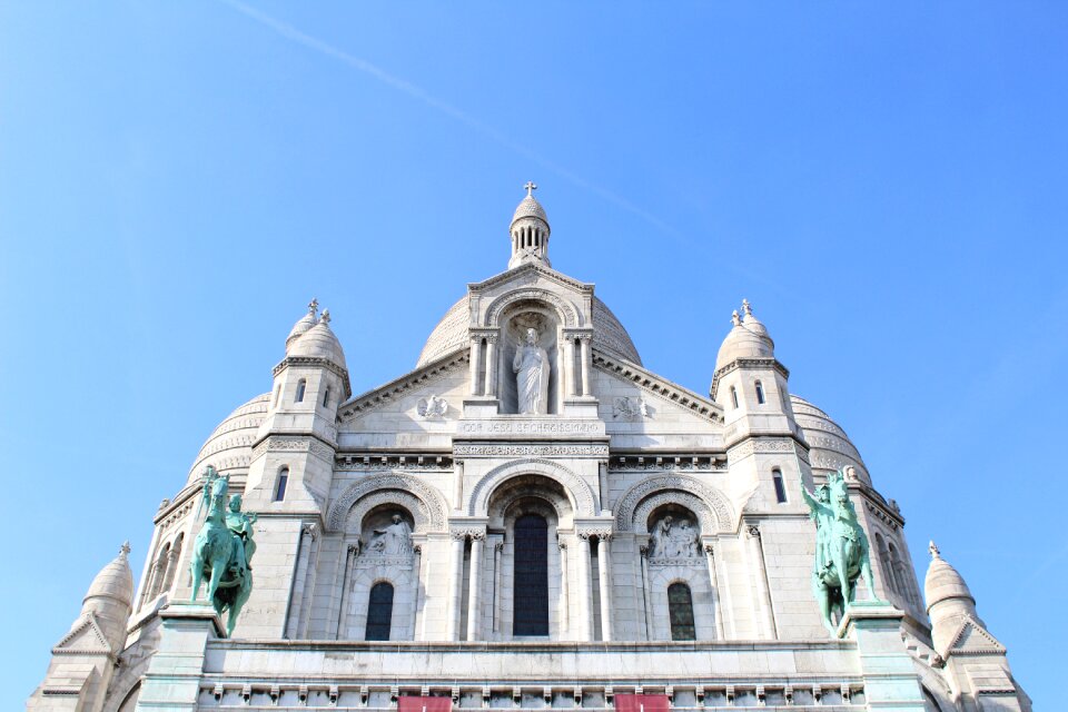 Montmartre sacred heart heritage