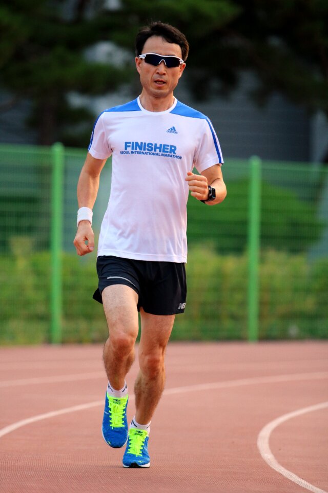 Track jogging playground