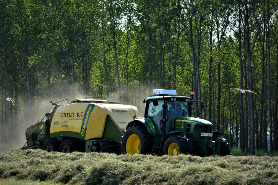 Krone1290xc big pack wage operating