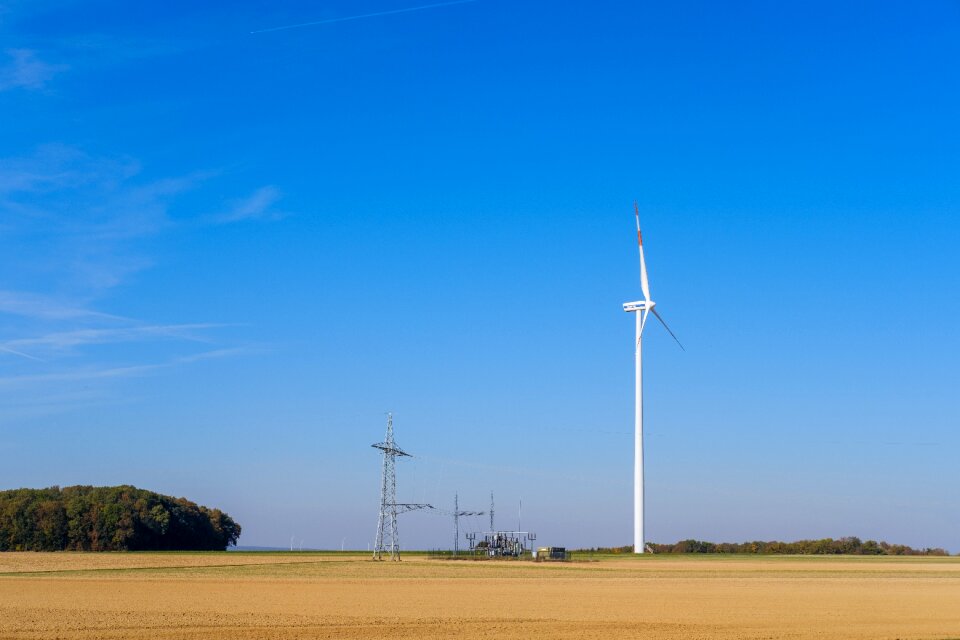 Energy current power generation