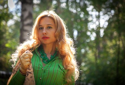 Vintage look the sun in your hair blond