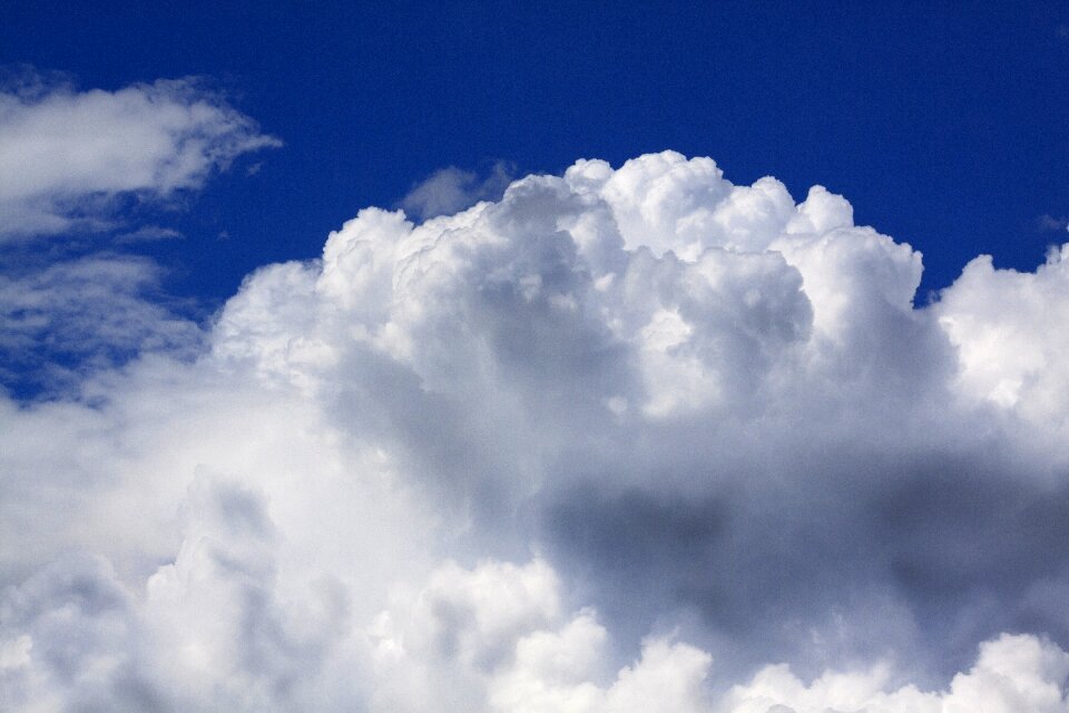 Grey white clouds form