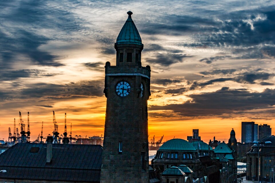 Water port hanseatic city