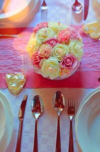 Place setting holiday flowers photo