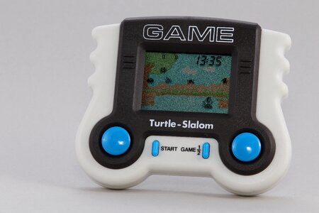 Game play console