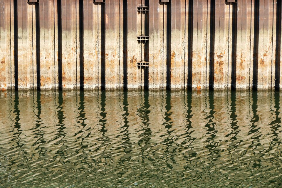 Pattern structure mirroring