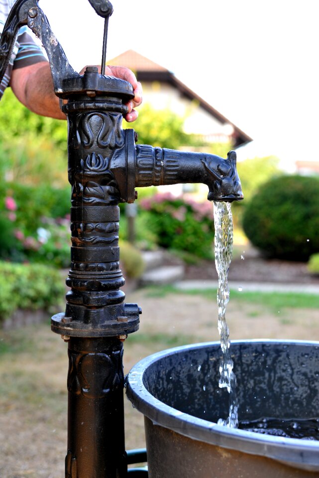 Hand pump pump cock pump