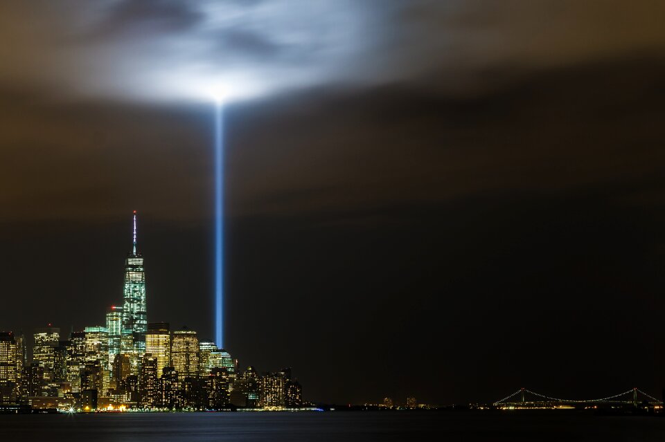 911 lights memorial architecture skyscrapers
