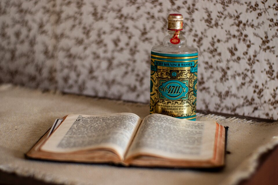 Colognes prayer book faith photo