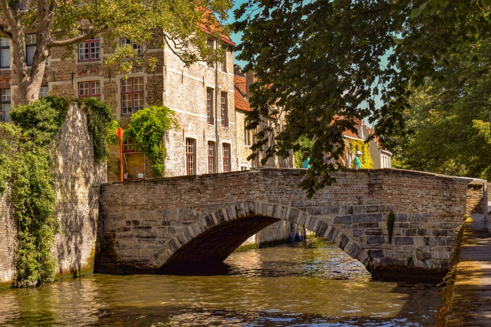 Bridge river architecture