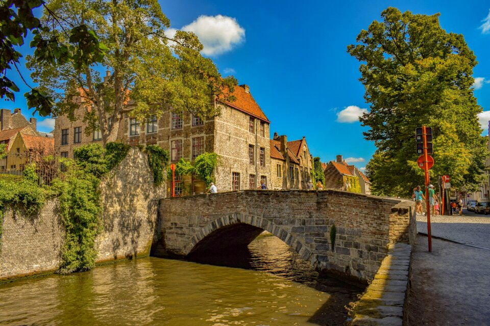 Bridge river architecture