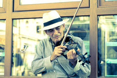 Man senior violin photo