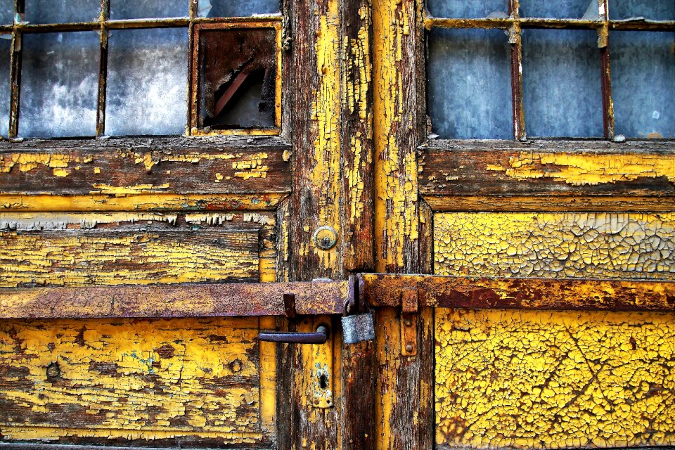 Lost place open door handle